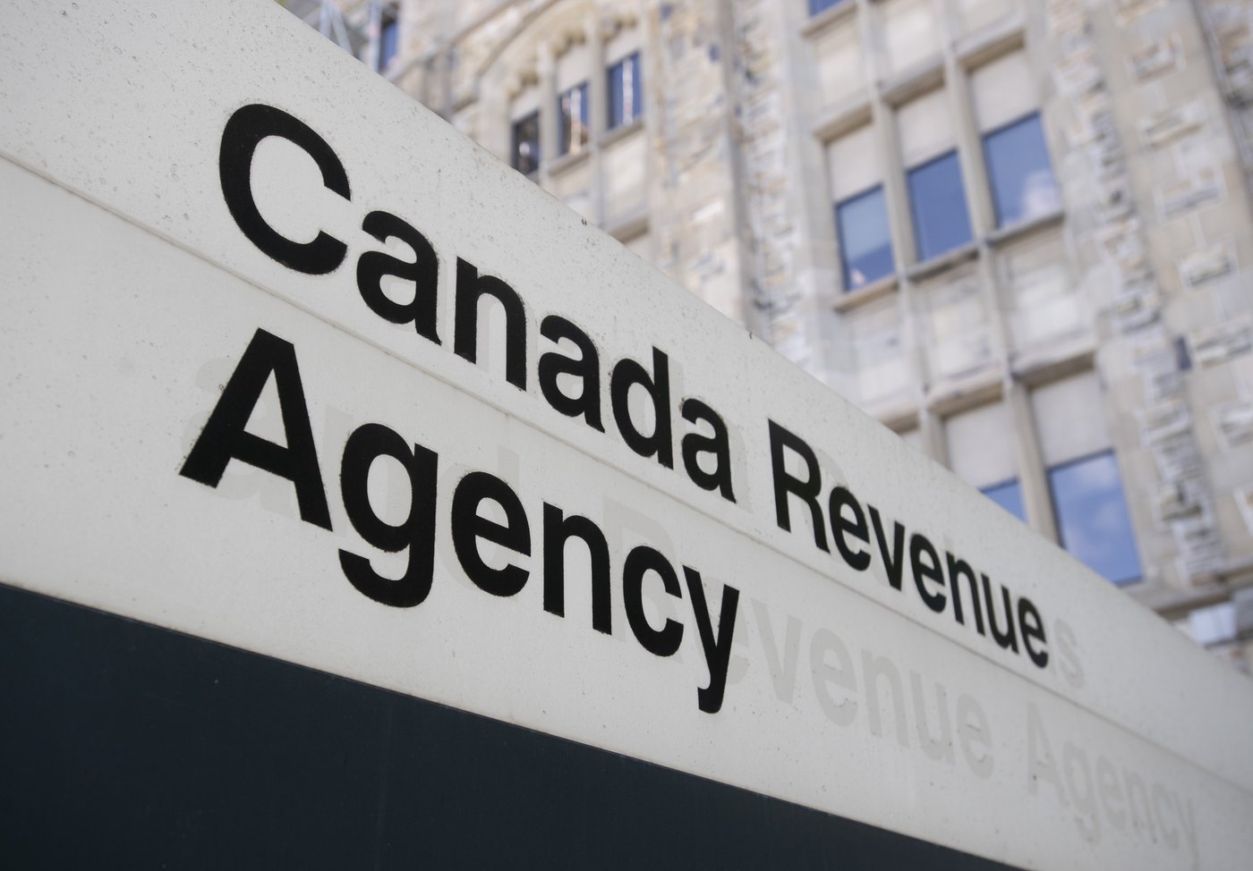 Cra looked to resume collection efforts in full ahead of tax season
